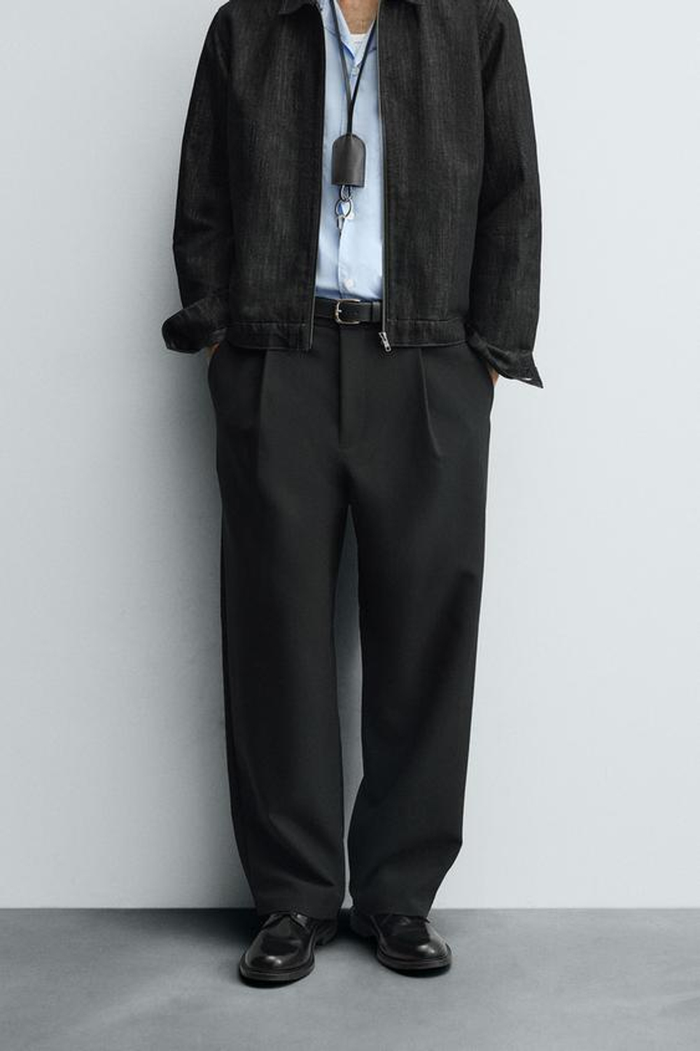 ZARA БРЮКИ RELAXED FIT СО СКЛАДКАМИ, ЧЕРНЫЙ