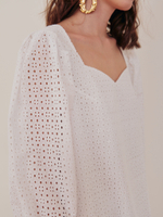 Белое хлопковое платье