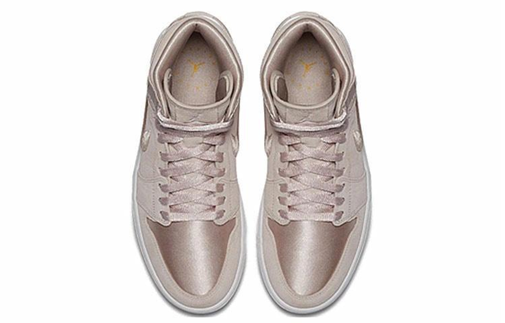 Кроссовки Jordan Air Jordan 1 Retro High Season Of Her Silt Red (Женская размерная сетка)