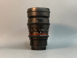 Samyang 24mm T1.5 MFT