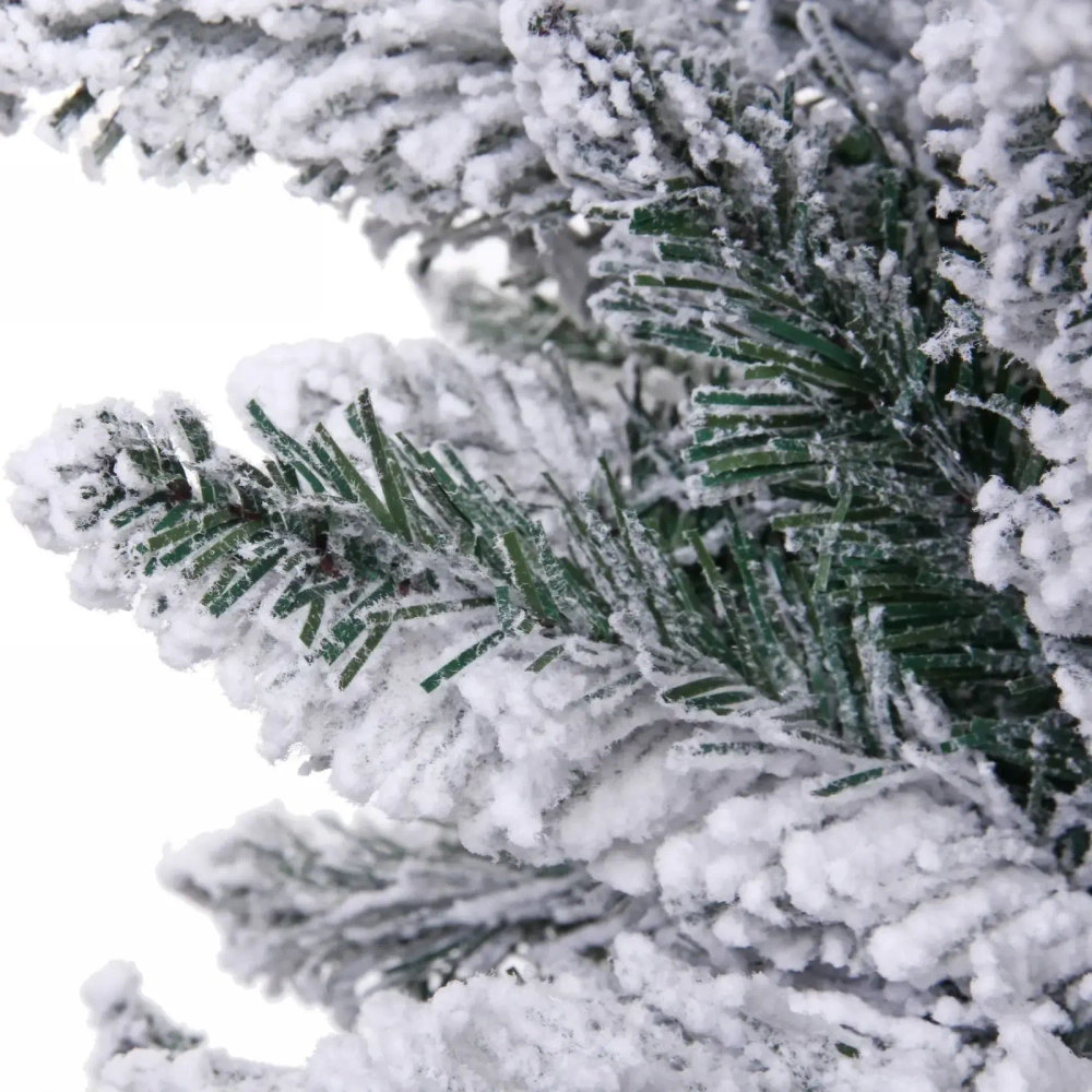 Ёлка «Снежные огни» 210 см, ПВХ с белым напылением 310 ламп LED (1222 ветки)