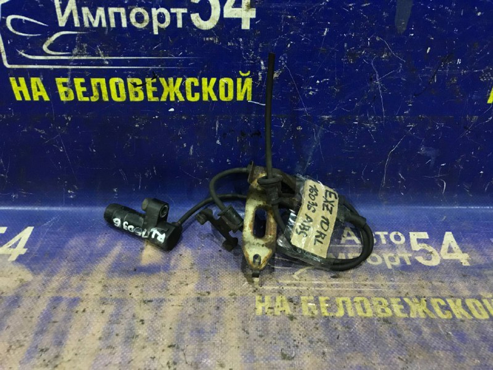 Датчик ABS задний левый TOYOTA RAUM 1997-2003