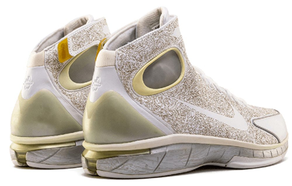 Nike Air Huarache 2K4 Kobe Laser