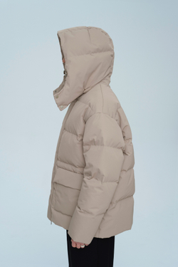 Пуховик удлиненный с капюшоном | beige