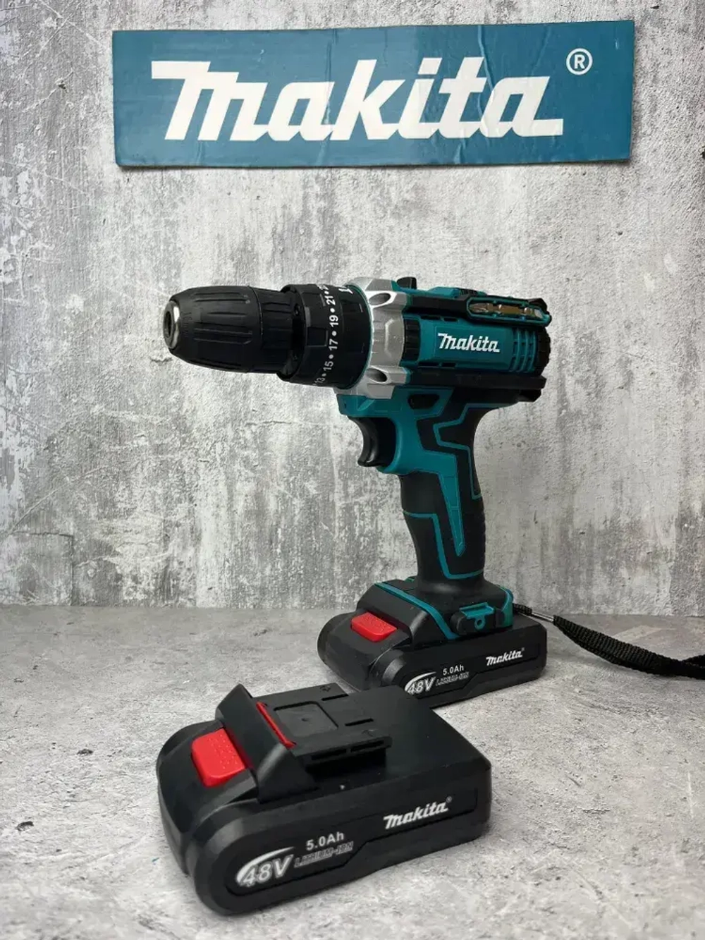 Аккумуляторная ударная дрель-шуруповёрт Makita щёточная DHP483SYT, 2 АКБ в кейсе, 48V 5Ач c набором сверл и бит в кейсе