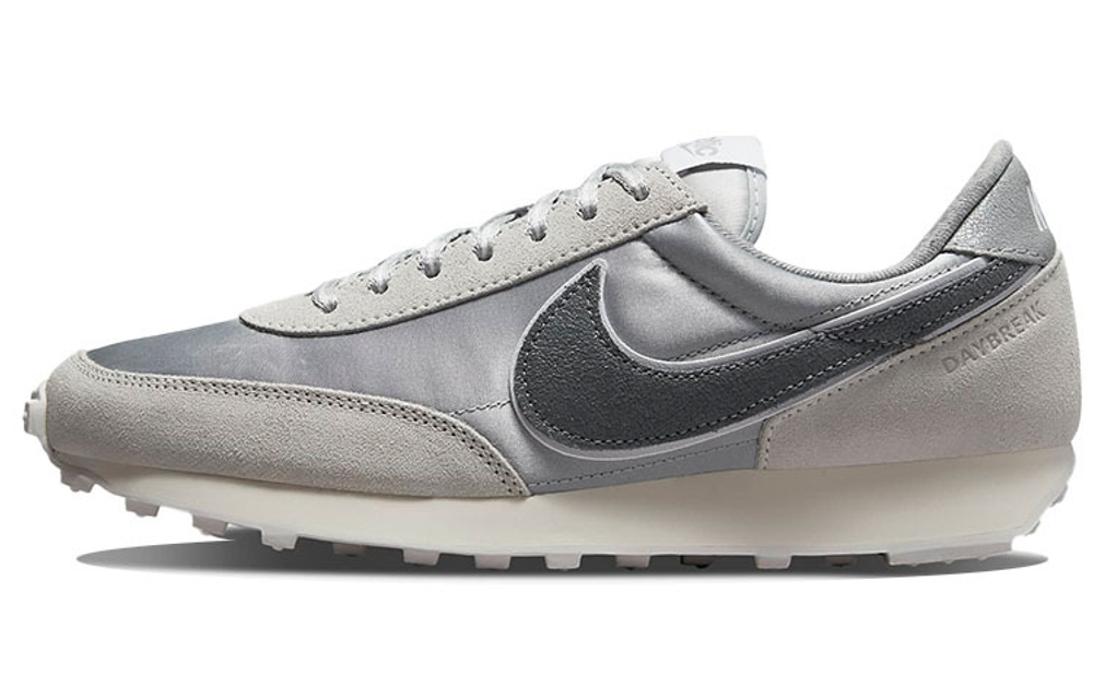 Кроссовки Nike Daybreak (Женская размерная сетка)
