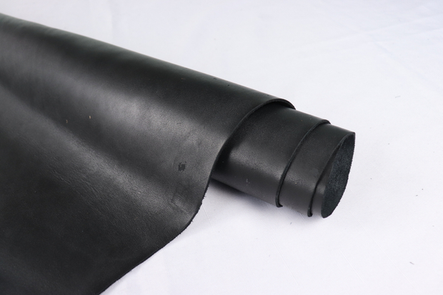 1,8-2,2 Юфть черная выворотная