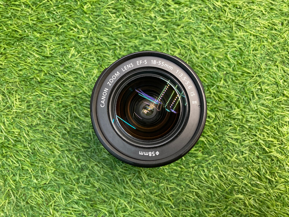 Canon 1100D kit EF-S 18-55mm IS ll 3.000 кадров