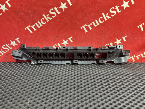 Накладка на торпедо 2024г.