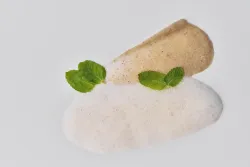 ZEROSET Очищающая пенка-пилинг с зелёным чаем Green Tea Peeling To Foam Cleanser (120 г)