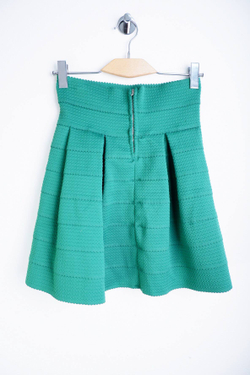 Юбка H&M красивого цвета, маркировка S, визуально на 44 размер