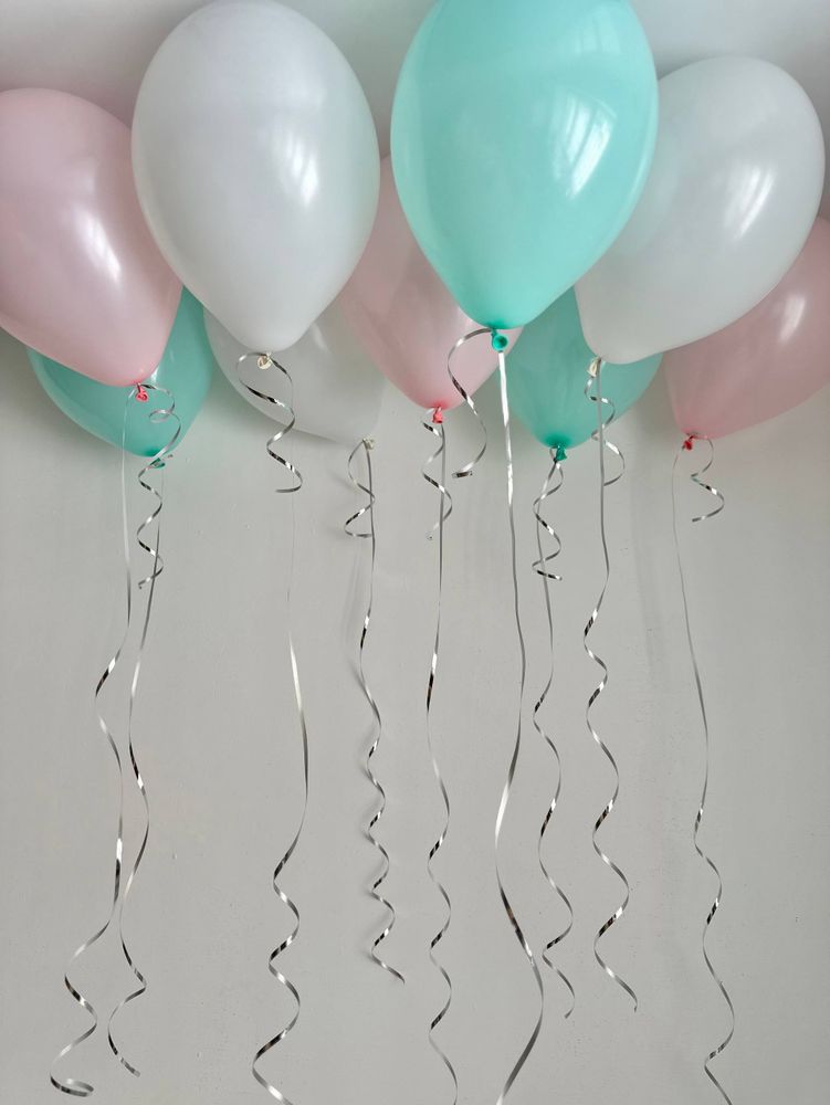 Воздушные гелиевые шары на потолок розовый/белый/тиффани №4688