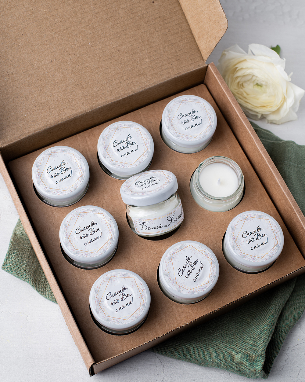 Свечи-бонбоньерки в подарок гостям на свадьбу