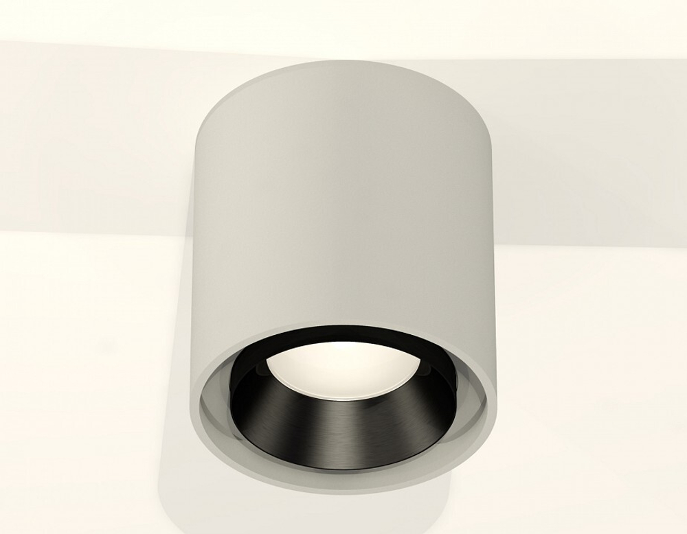 Накладной светильник Ambrella Light XS XS7724002