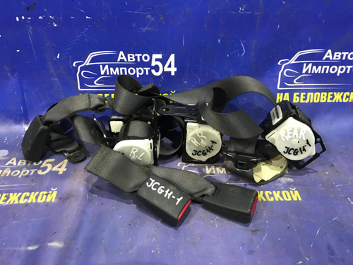 Ремни безопасности задние TOYOTA BREVIS 2001
