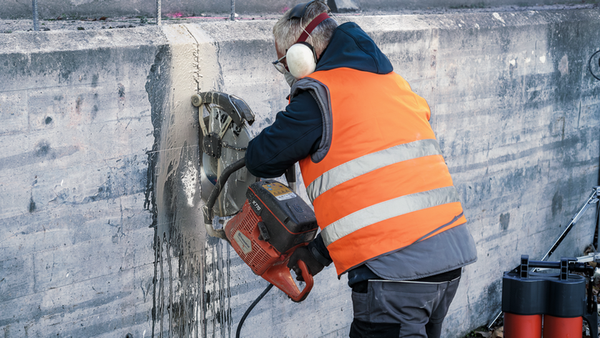 Виды бензорезов: бетонорезы, рельсорезы, асфальторезы Виды бензорезов: бетонорезы, рельсорезы, асфальторезы