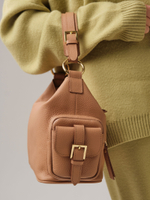 Кожаная сумка Deboro 31078 бежевая нуга