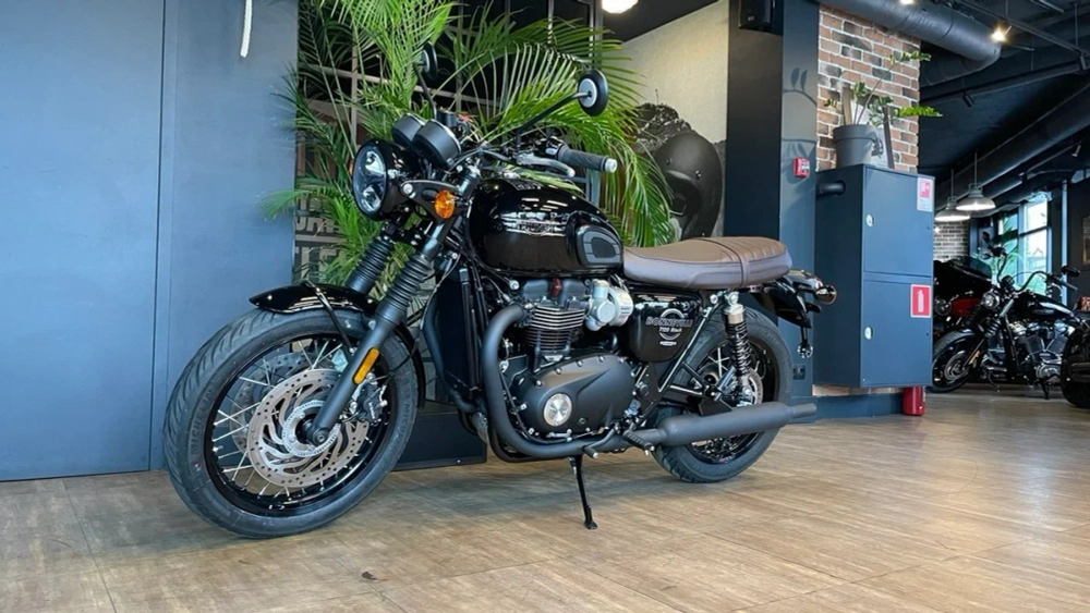 Triumph Bonneville T120, 2025