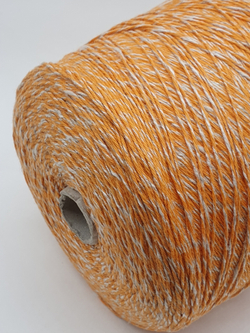 Пряжа Loop (80% мериносовая шерсть, 20% па) 220м/100 гр тыква