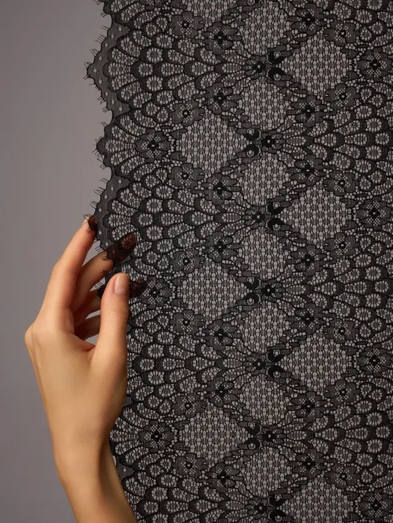 03-291 Кружево эластичное 23 см, черный 170