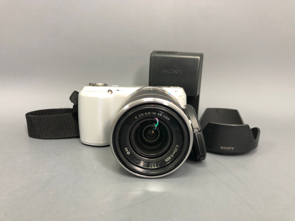Sony NEX-3 Kit 18-55mm