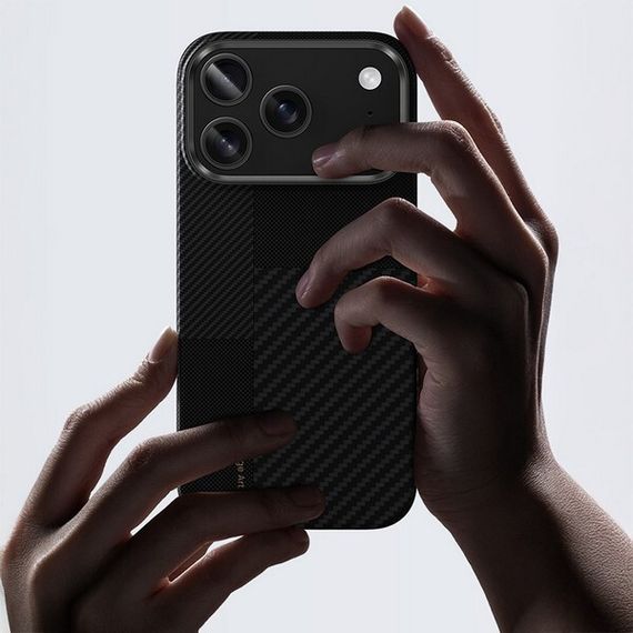 Чехол Benks Montage ArmorAir Case built with Kevlar для iPhone 17 Pro 6.3&quot; (C.K.FL.AP.BK.MB69) черный (600D+1500D)