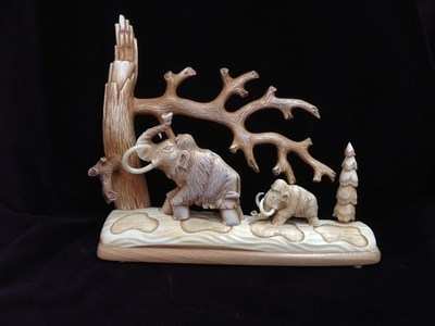 Мамонты у дерева