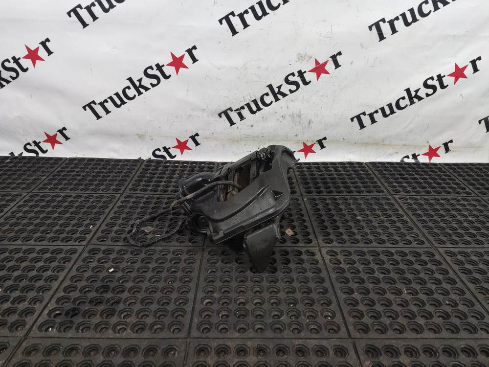 Суппорт задний левый 2023г