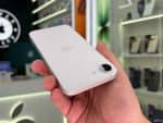 iPhone 16e, 256 ГБ, SIM + eSIM б/у