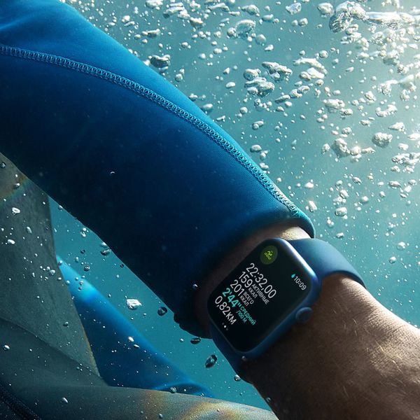 Умные часы Apple Watch Series 7 41mm Aluminium with Sport Band, темная ночь (MKMX3)