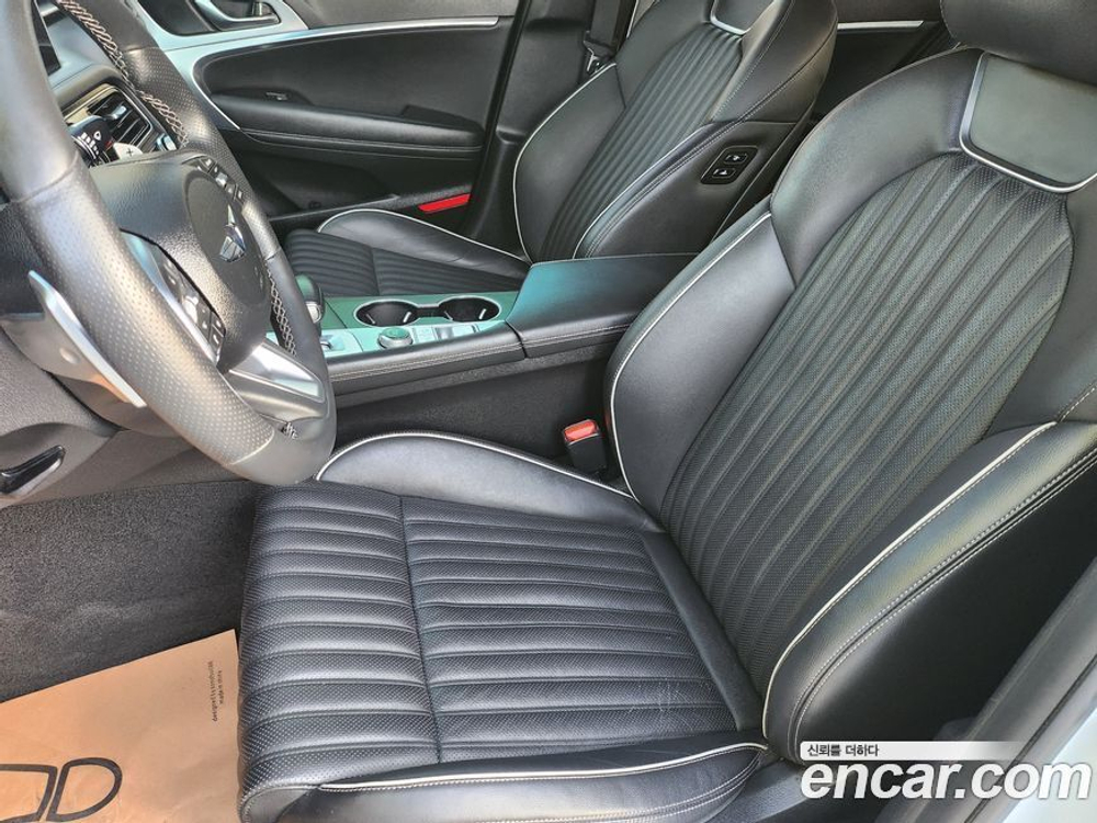Genesis G70 2.0T AWD (08.2020)