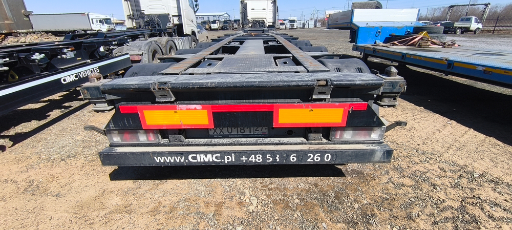 CIMC GTS Полуприцеп контейнеровоз 3 оси SX03 (K)