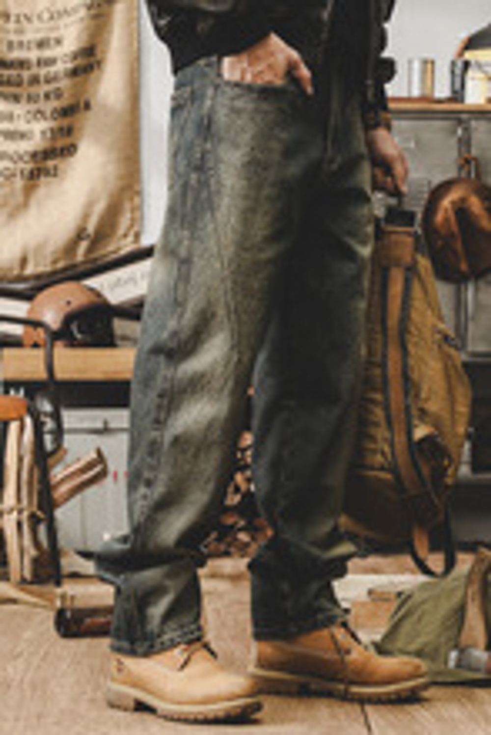 Джинсы мужские прямые потертые от марки JIELEINUO сезон весна-осень