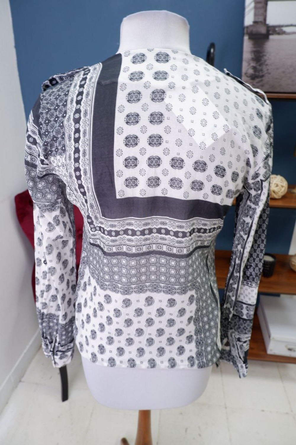 Блузка Adl стильная 44 размер