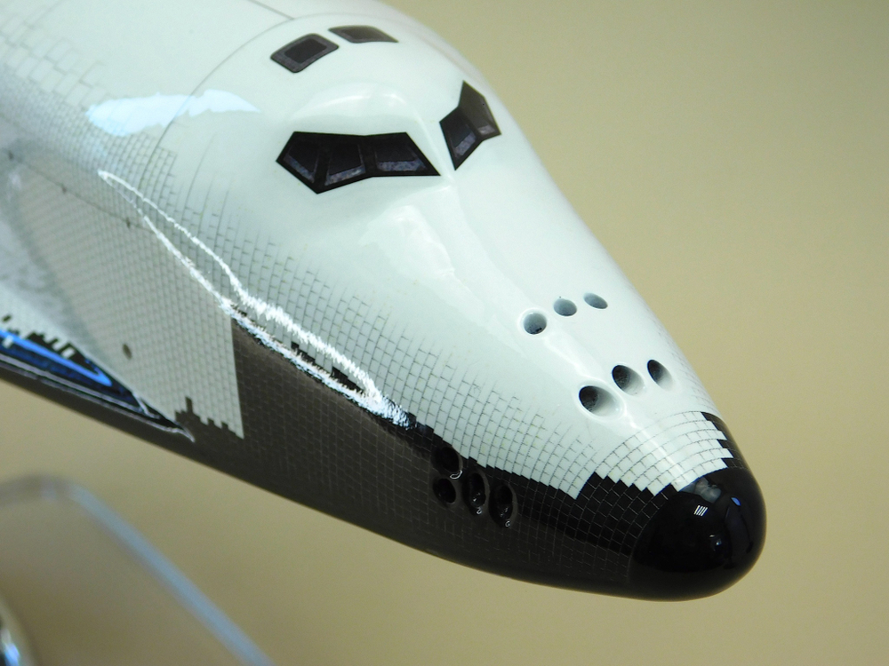 Модель космического корабля Буран (М1:100)