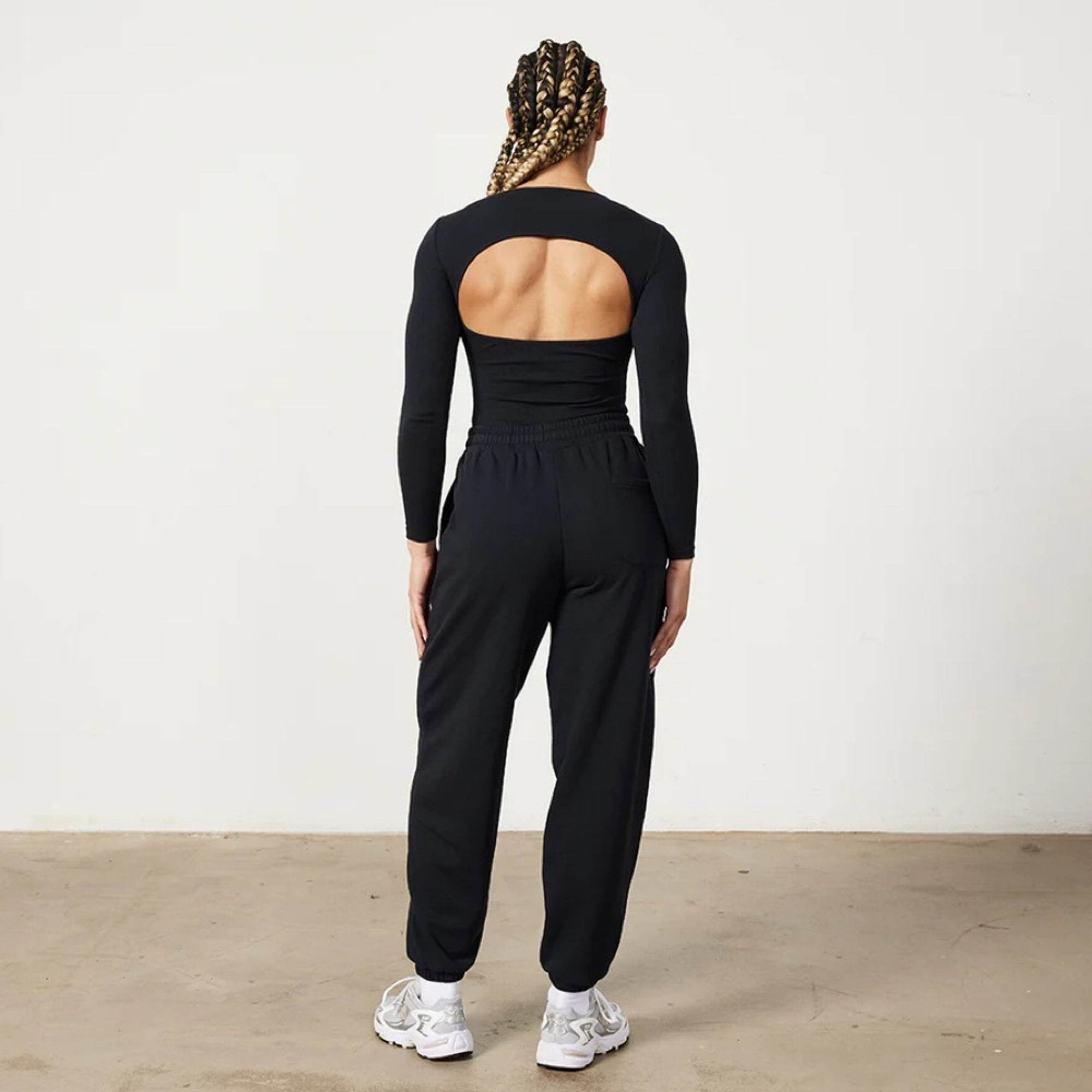 Боди VANQUISH Restore Body Suit Black