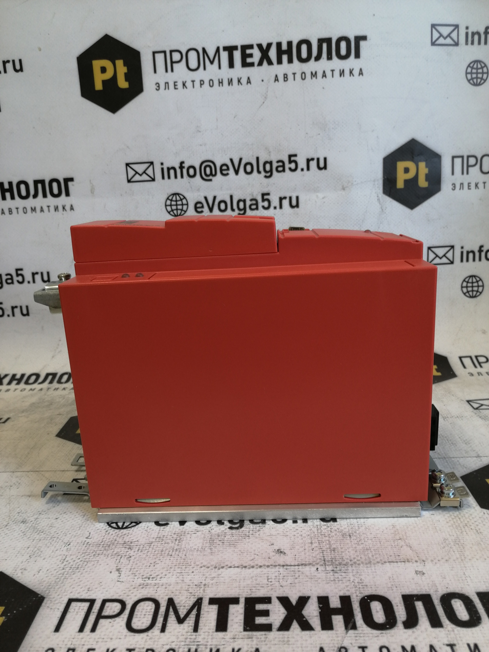 SEW Eurodrive MC07B0005-5A3-4-S0/T с хранения