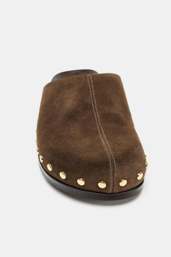 ZARA КОЖАНЫЕ САБО С ЗАКЛЕПКАМИ, КОРИЧНЕВЫЙ