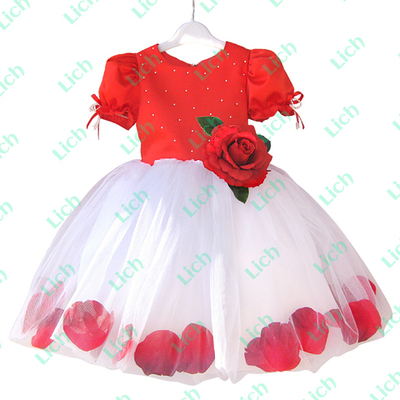 Платье с контрастным топом, бантом и пышной юбкой с розой