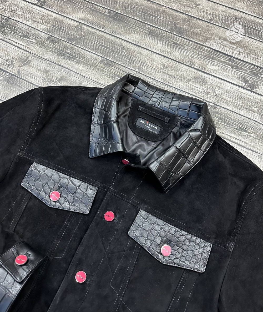 Замшевая куртка Kiton со вставками кожи крокодила