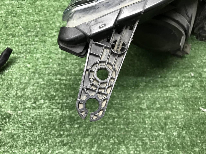 Фара левая Chery Tiggo 4 (2018-2023) галоген