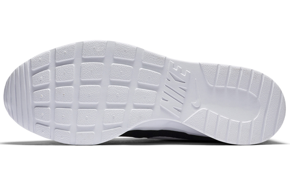 Кроссовки Nike Kaishi