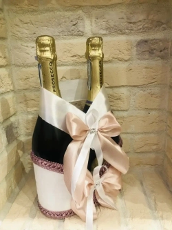 Украшение на шампанское