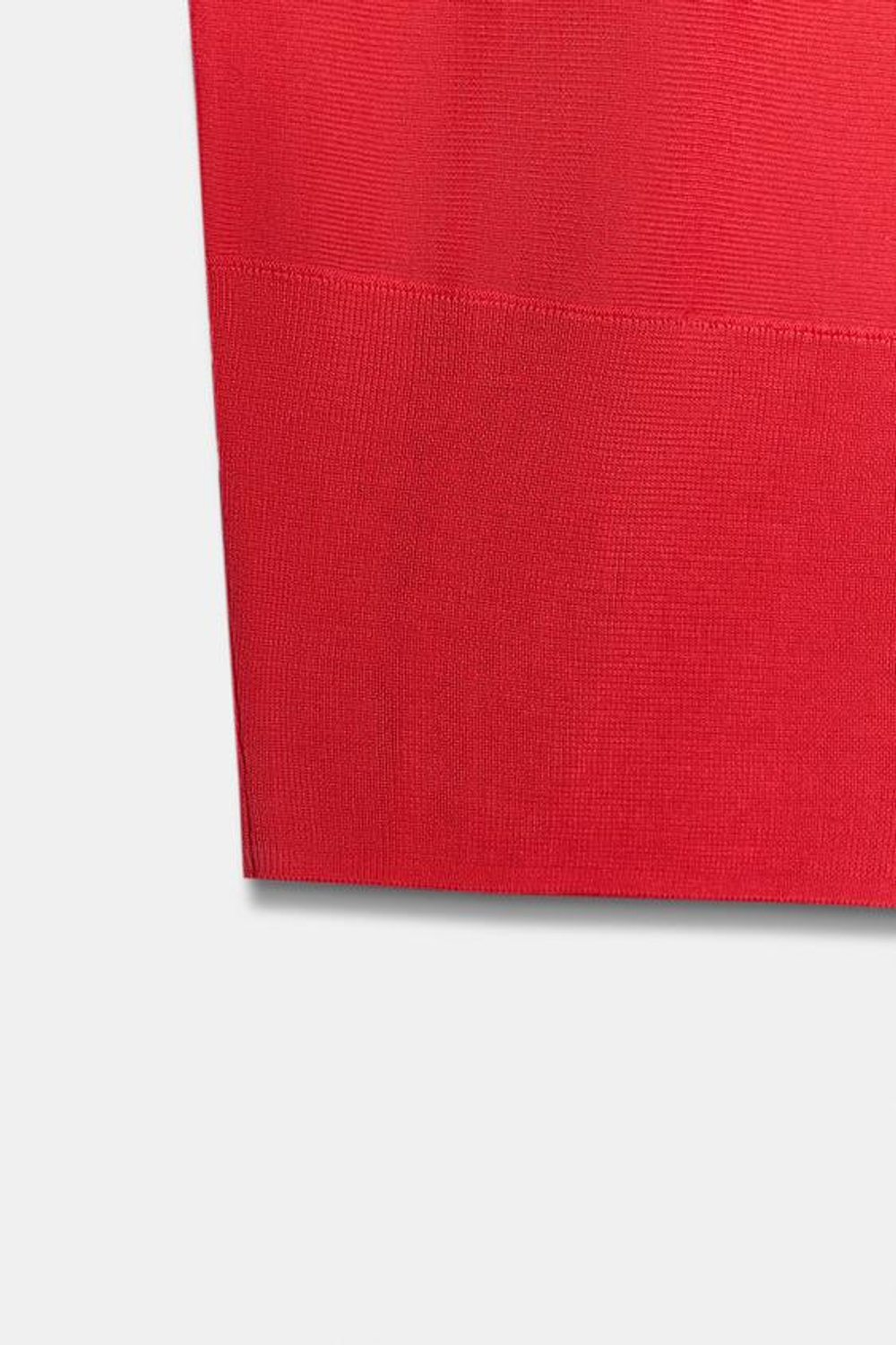 ZARA ТРИКОТАЖНЫЙ ТОП С ВЫРЕЗОМ «ЛОДОЧКА», МЯГКИЙ КРАСНЫЙ