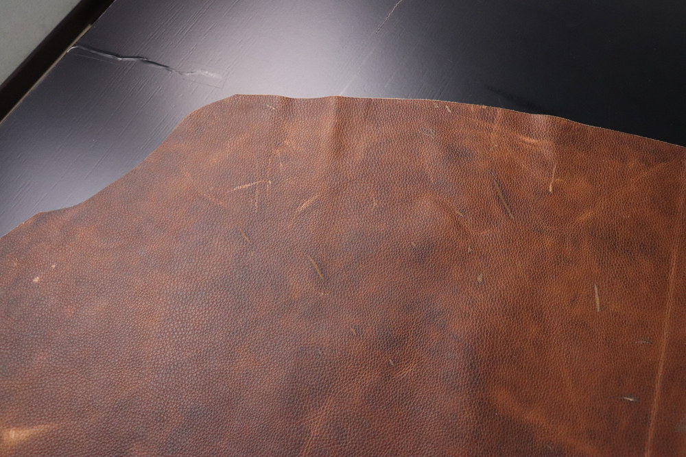 Уценка: 1,4-1,6 Кожа Крейзи Хорс Бургастон Виски 171 дм²