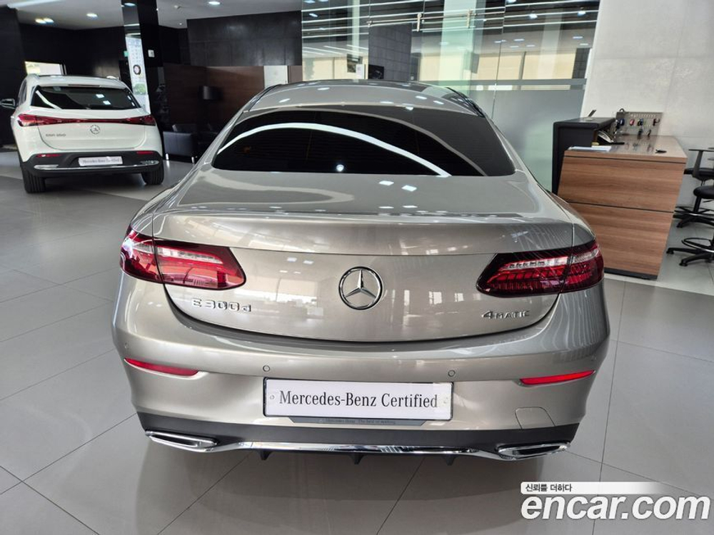 Mercedes-Benz E-Class W213 E300d 4MATIC Coupe (12.2022)
