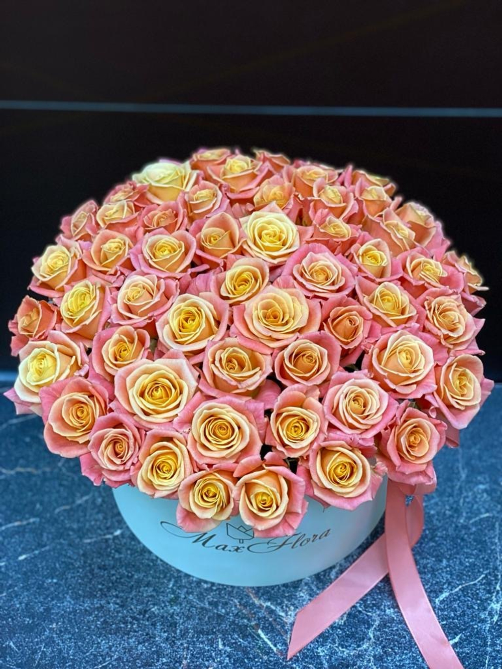 Букет в коробке М-23