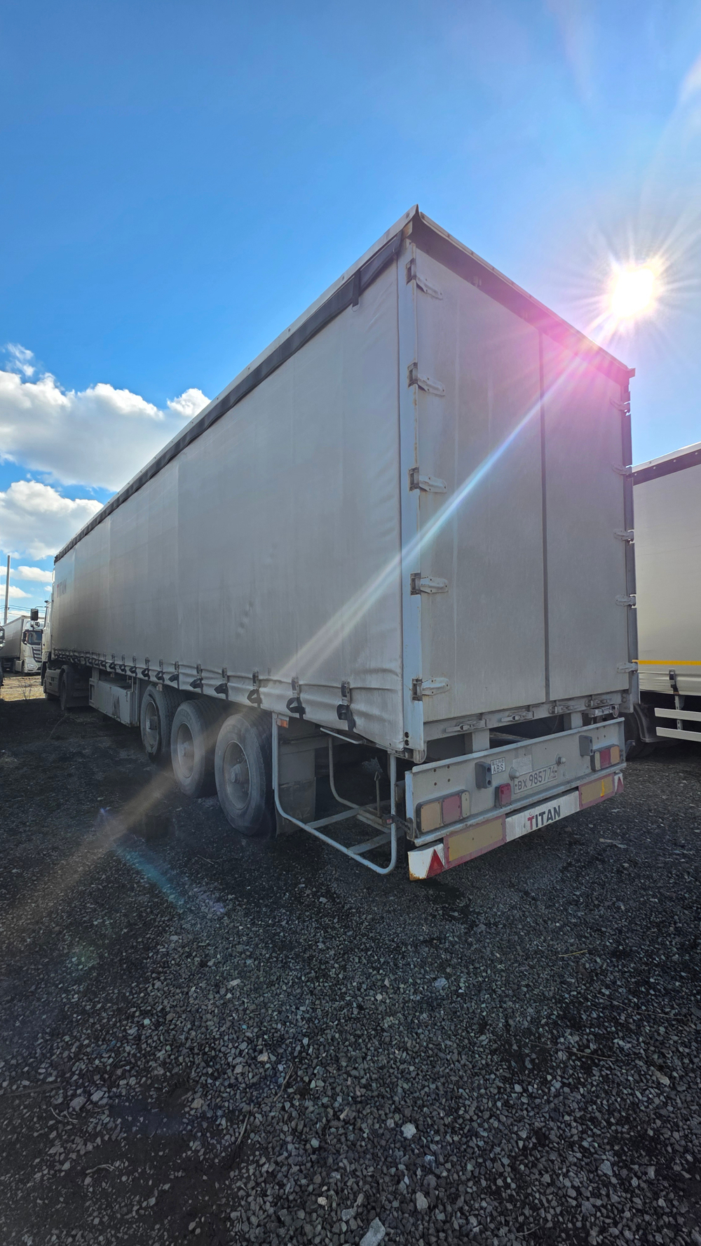 ZW TITAN226 Полуприцеп шторный TITAN226