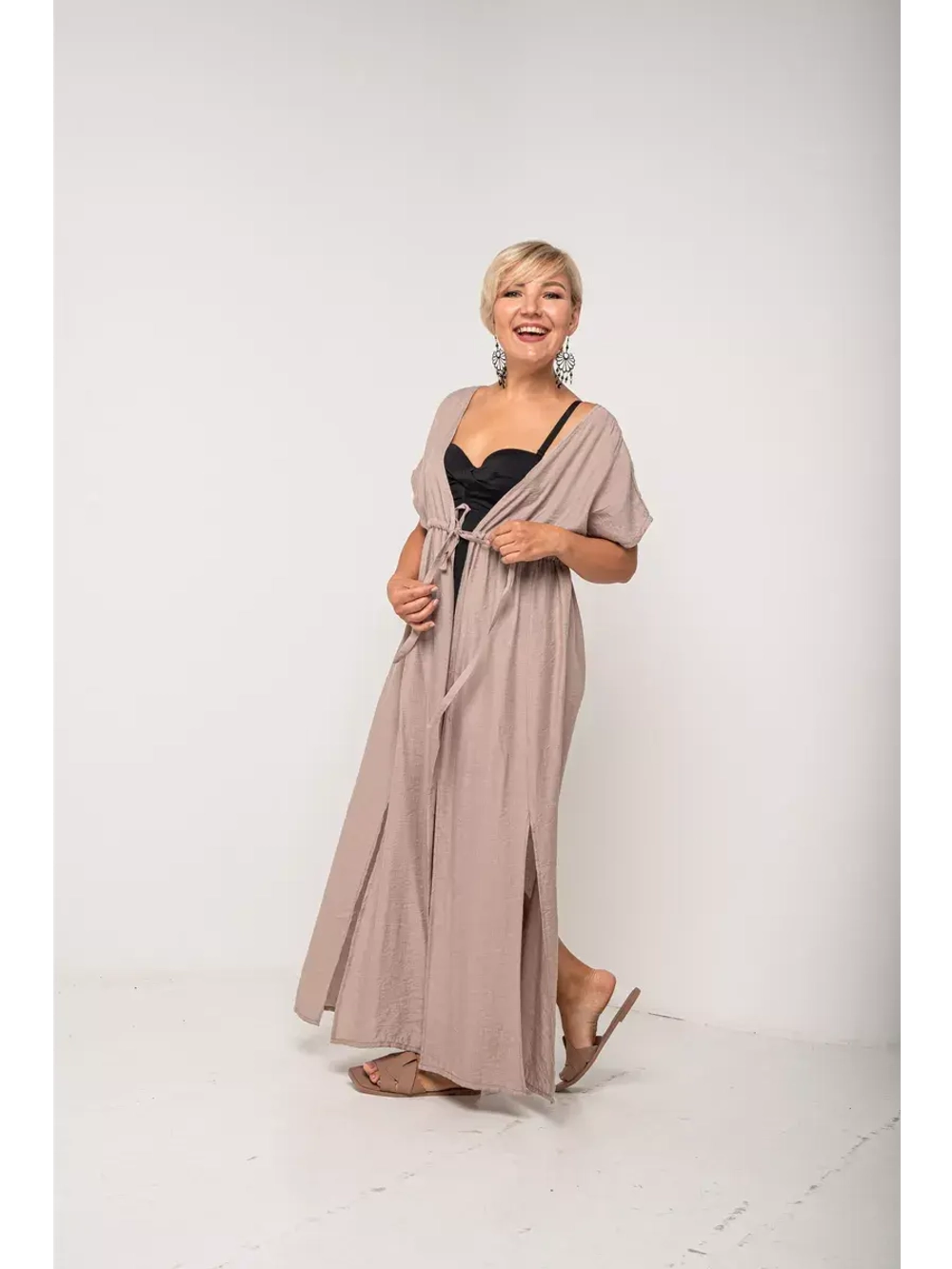 Платье длинное пляжное легкое с разрезами для отдыха на море