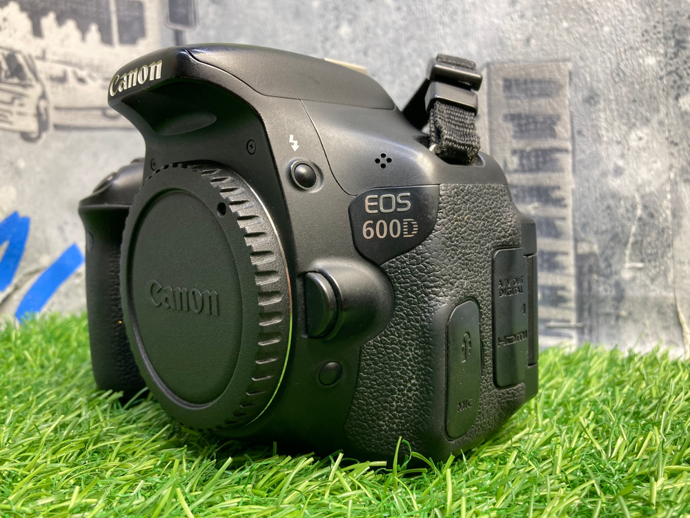 Canon EOS 600D Покупка/Продажа